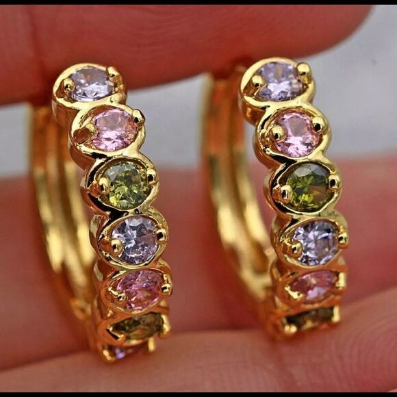 18k Gold FILLED Topaz Earrings - Picture 1 of 1